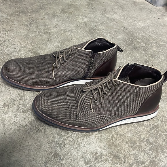 Brown casual shoes for men - Size 9 - Picture 2 of 9